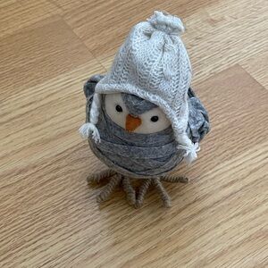 Target Christmas Wondershop Featherly Friends Fabric Winter White Hat 7" Bird